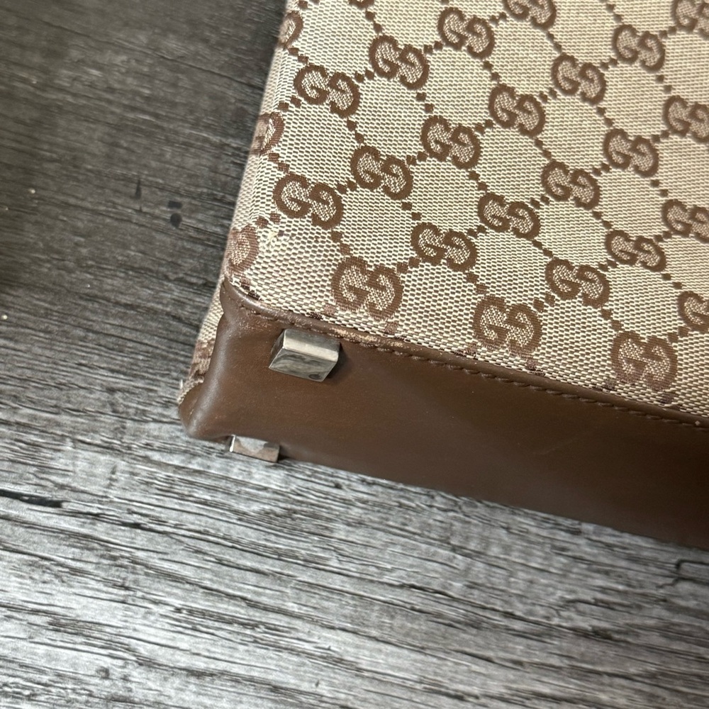 💎GUCCI BUSINESS BAG/ BRIEFCASE W/ Lock & Key💎 - Picture 8 of 16